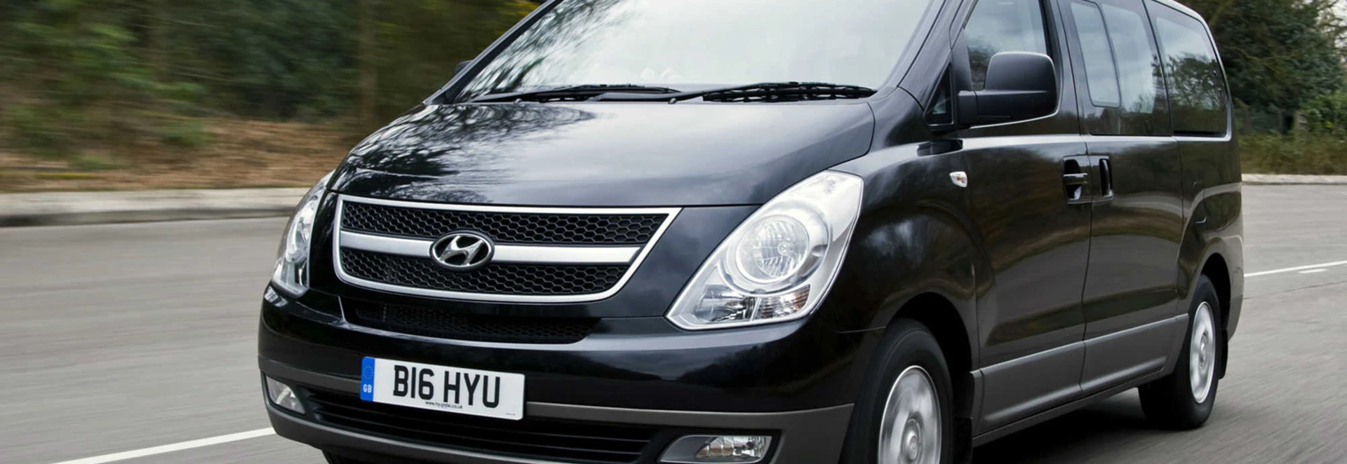 Hyundai i800 MPV review